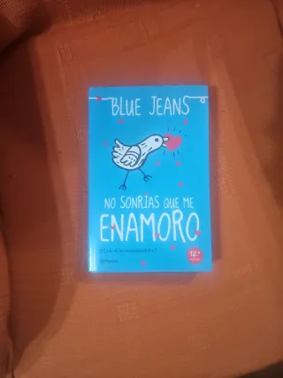 No sonrías que me enamoro