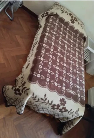 Manta con estampado floral