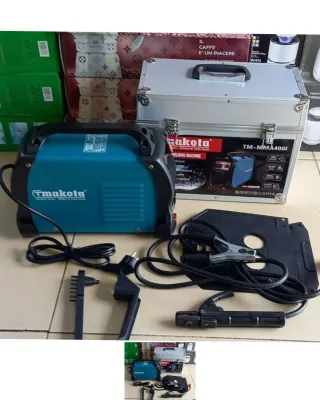 Saldatrice Inverter Makota 400A + Valigetta