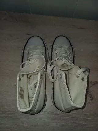 Zapatillas de bota altas blancas