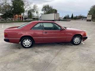 Mercedes-Benz Coupe 300 1990