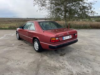 Mercedes-Benz Coupe 300 1990