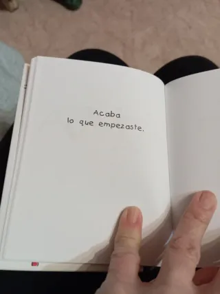 Be happy (sé feliz): Un pequeño libro que te ay...