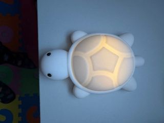 Lámpara tortuga luz ambiente infantil