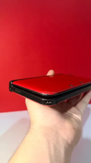 Nintendo 3DS XL Roja con Caja