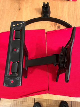 TV LG 28 + Xiaomi TV Box S 2ª Gen 4K + soporte