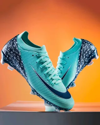 Botas de fútbol Nike Talla X