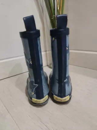 Botas de agua azules con peces número 26