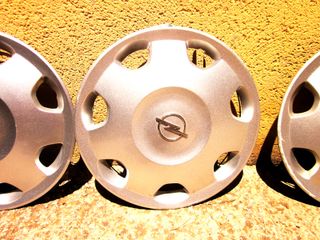 TAPACUBOS OPEL CORSA R13