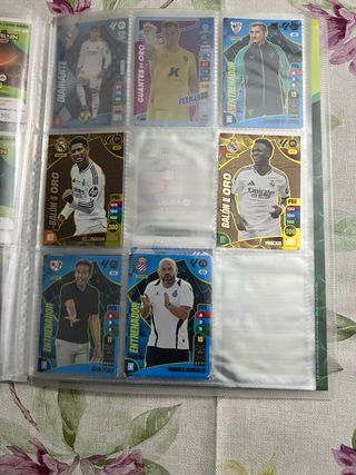 Álbum Adrenalyn 2024-25 con 147 cromos