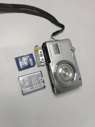 Cámara Nikon COOLPIX S2900 Plata