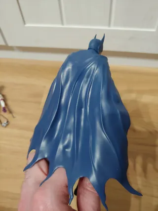 Figura Articulada Batman Broma Asesina