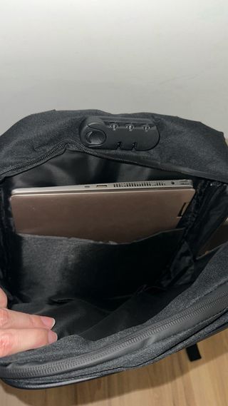 Mochila antirrobo NUEVA para portátil 17” - azul