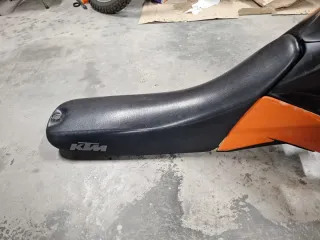 Depósito, asiento y tapas laterales KTM 625 SXC