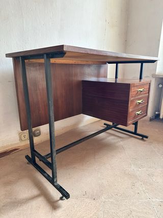 Scrivania modernariato industriale anni '60