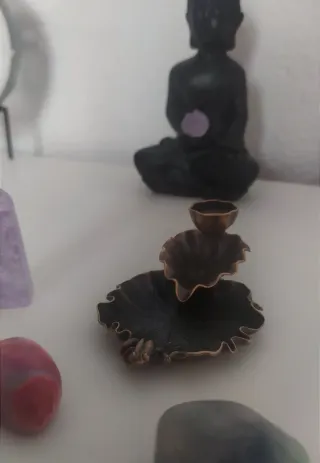 Quemador incienso cascada hoja nenúfar