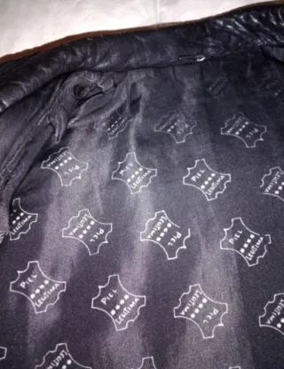 Cazadora cuero vintage años 80. Talla 46-48