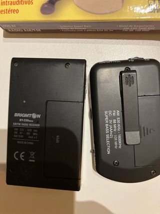 2 Radios Portátiles AM/FM Brigmton y Pro Basic