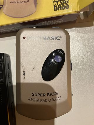 2 Radios Portátiles AM/FM Brigmton y Pro Basic