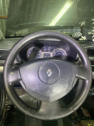 Volante Renault Clio