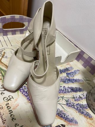 Zapatos de salón CASTELL beige