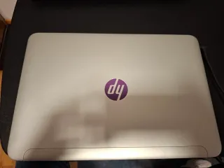 Portátil HP Stream 14 z002ns con cargador