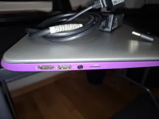 Portátil HP Stream 14 z002ns con cargador