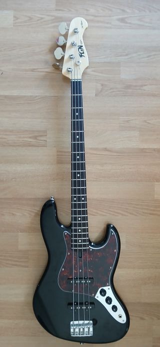 Bajo fugiyen FGN neoclassic japan + preamp Beta-V