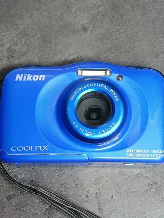 Cámara fotos Nikon coolpix w100
