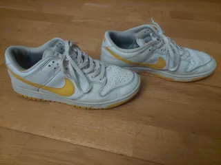 Zapatillas Nike número 42
