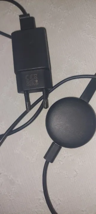 Google Chromecast de 3 G modelo NC2-6A5.  Full HD