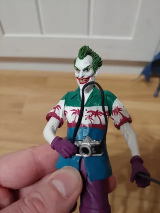 Figura articulada Joker Broma Asesina
