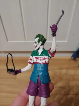 Figura articulada Joker Broma Asesina