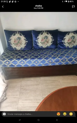 Sofá cofre que se abre con colchón, funda,alhmuads