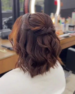 Maquillaje y peluquería