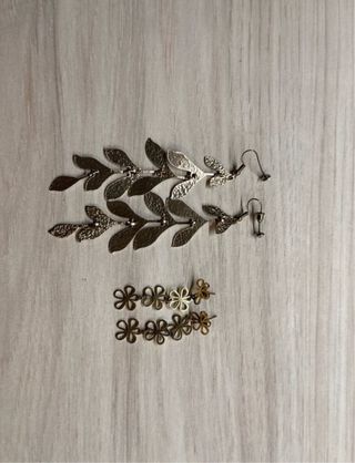 pendientes flores doradas + largos de regalo