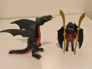 Playmobil figura ninja con dragón