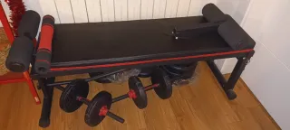 Banco de pesas y mancuernas