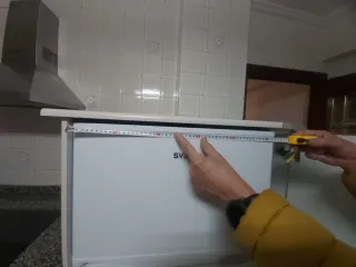 Frigorífico SVAN blanco (Congelador superior)