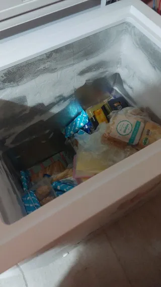 Arcon 142 litros  dual sistema