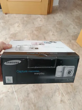 Cámara de fotos Samsung, 8 pilas incluidas.