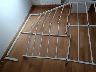 Base colchón 1,35 x 1,90. Toda plegable!