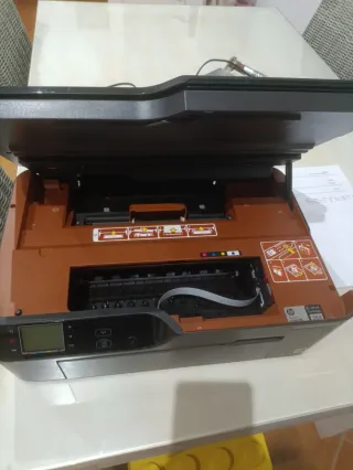 Impresora y escáner