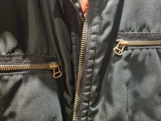 Cazadora Bomber Hugo Boss talla L como nueva