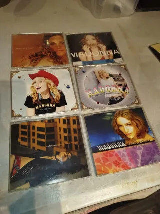 6 CDs single Madonna