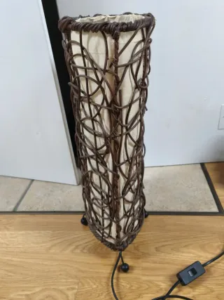 Lampada da terra o da tavolo in rattan