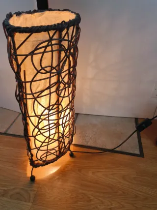 Lampada da terra o da tavolo in rattan