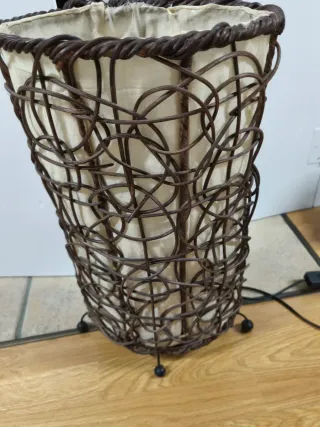 Lampada da terra o da tavolo in rattan