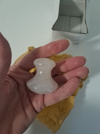 Massaggiatore al quarzo rosa