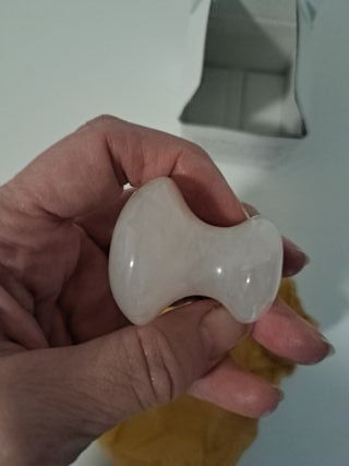 Massaggiatore al quarzo rosa